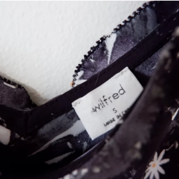 Wilfred Ruffle Camisole - Picture 4 of 6